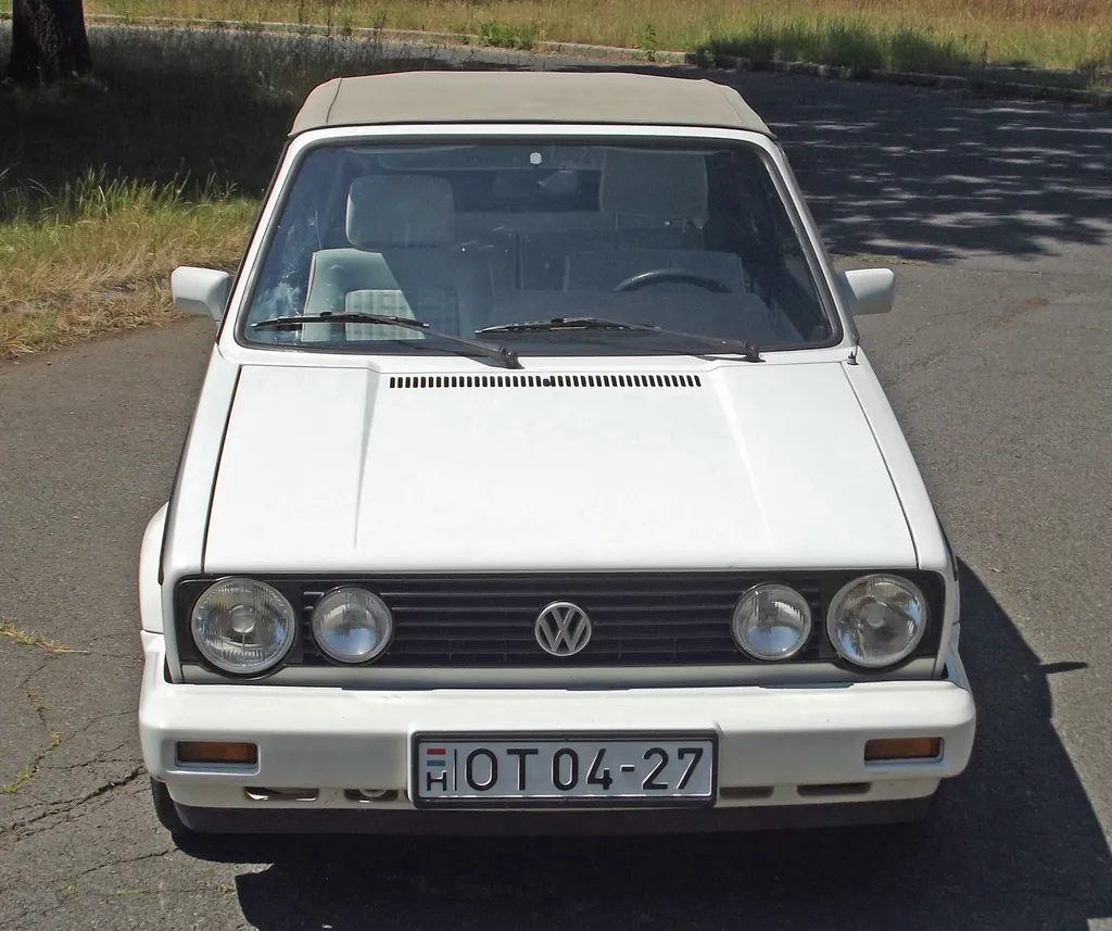 Volkswagen Golf Cabriolet (1990) veteránteszt 