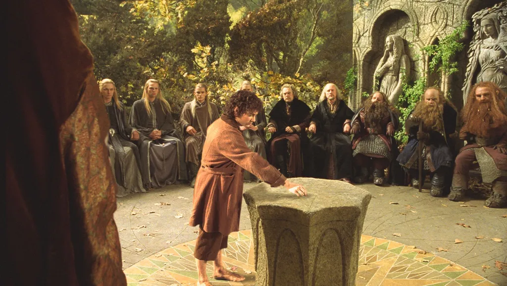 The Lord of the Rings : The Fellowship of the Ring Cinema fantasy counsel hobbit frodo Tolkien Horizontal YOUNG MAN 
