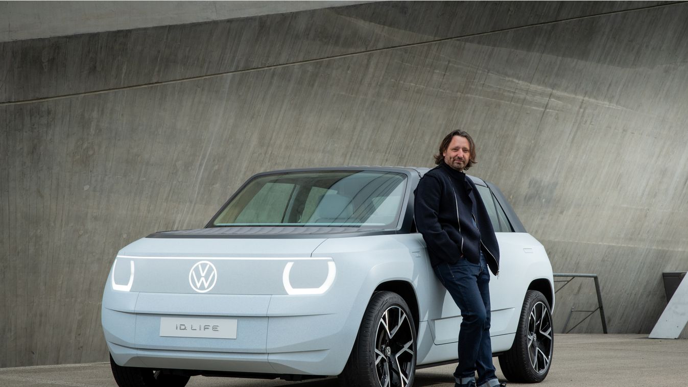 Volkswagen head designer Jozef Kabaň and the ID. LIFE. 