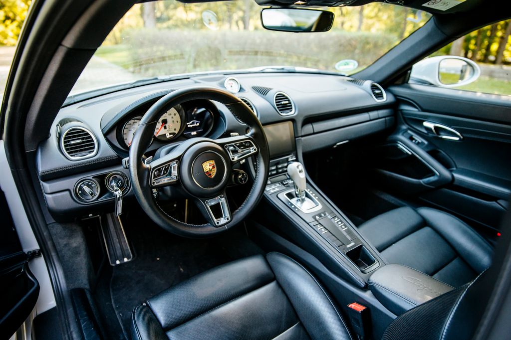 Porsche Driving Experience 2018 