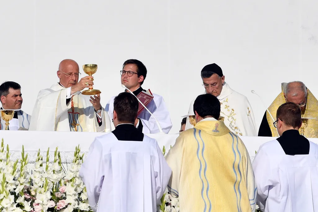 Nemzetközi Eucharisztikus Kongresszus, megnyitó, Budapest, vallás, keresztény 
