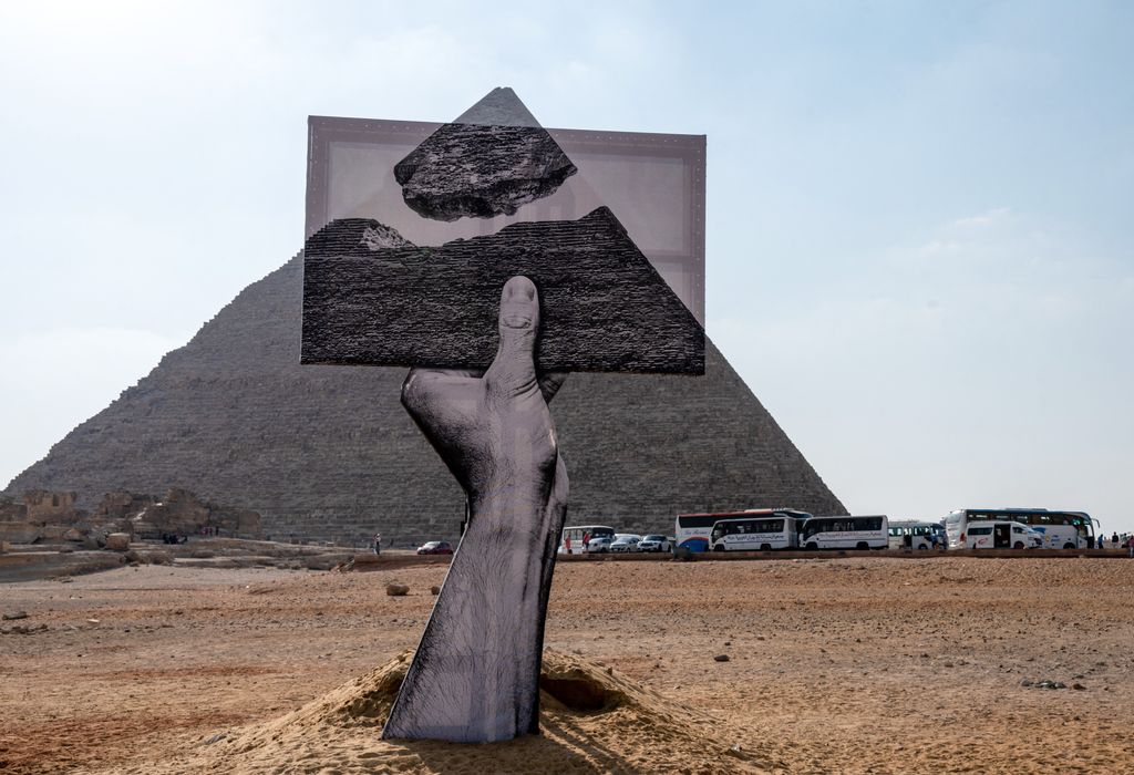 'Forever is Now' Exhibition - az első nemzetközi művészeti kiállítás a gízai piramisoknál 