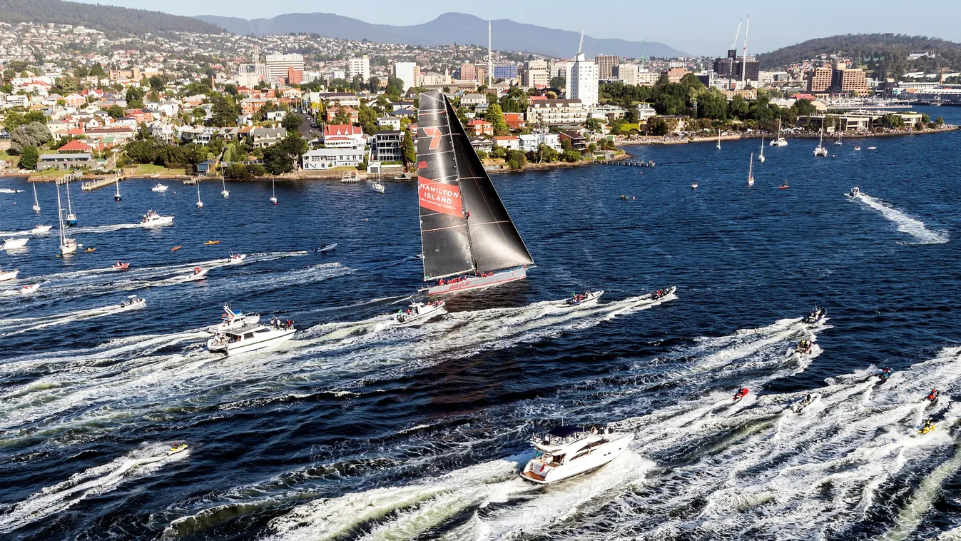 Wild Oats XI 