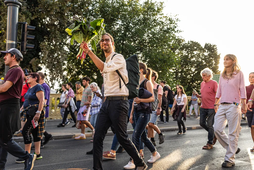 Demokrácia napi tüntetés, Budapest, 2023.09.15. oktatás, tanulás, tanítás, tanító, diák, tanár 