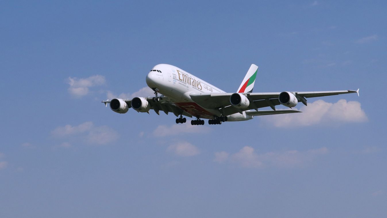 Airbus A380 