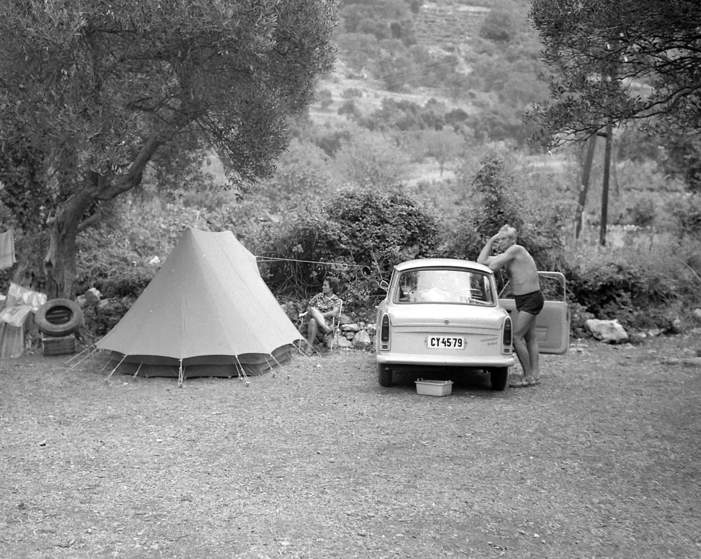 1969 nyaralás galéria 2021 harmadik sátor, kemping, Trabant 601, rendszám, Trabant-márka 