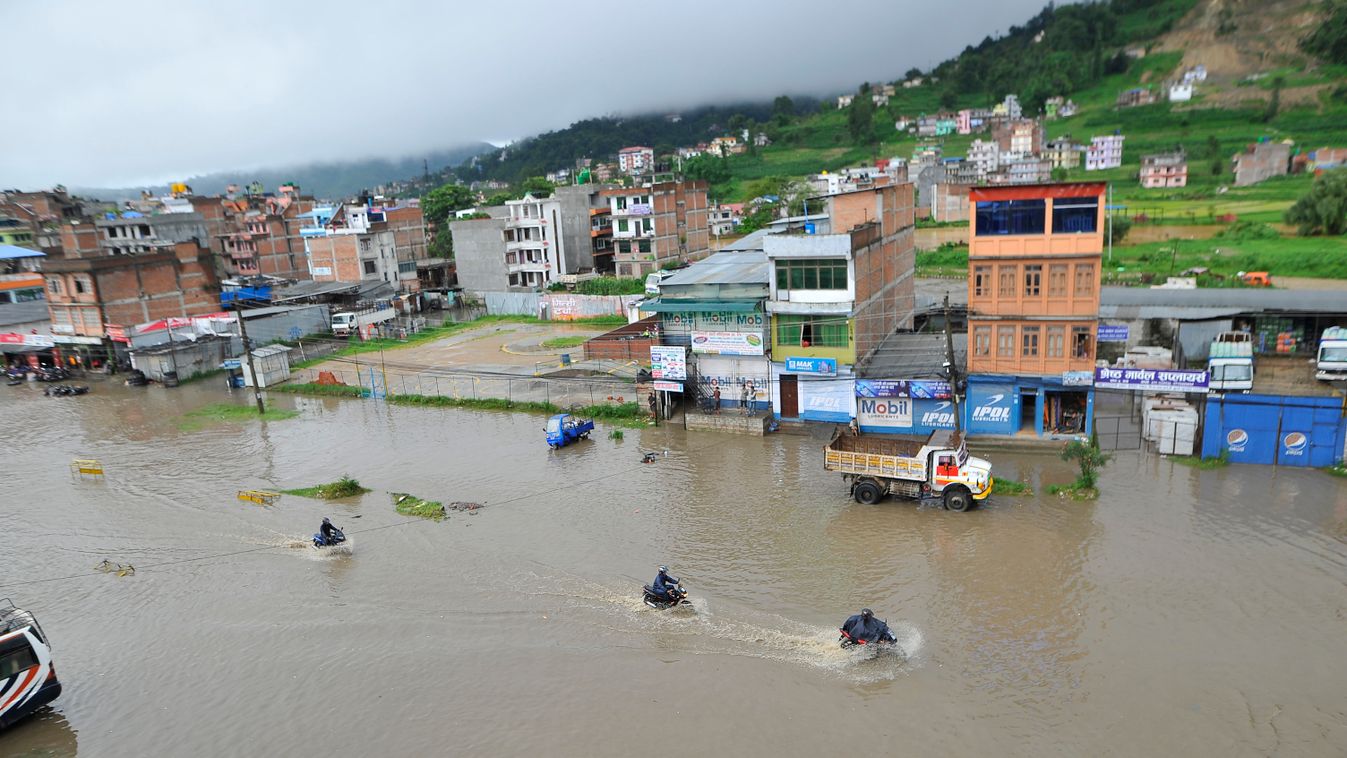Nepál, monszun, árvíz, földcsuszamlás 
