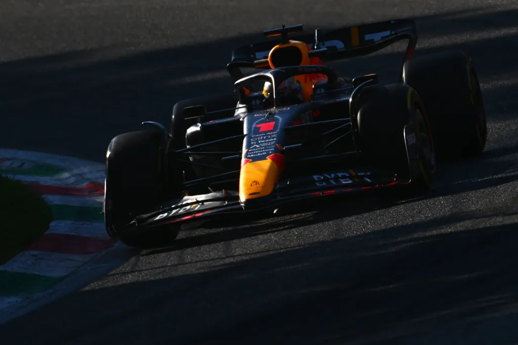Forma-1, Max Verstappen, Red Bull, Olasz Nagydíj 2022, péntek 