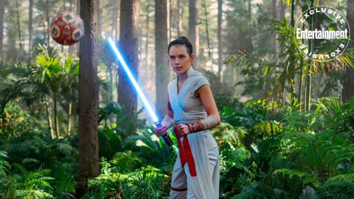 STAR WARS:  THE RISE OF SKYWALKER
Daisy Ridley as Rey 