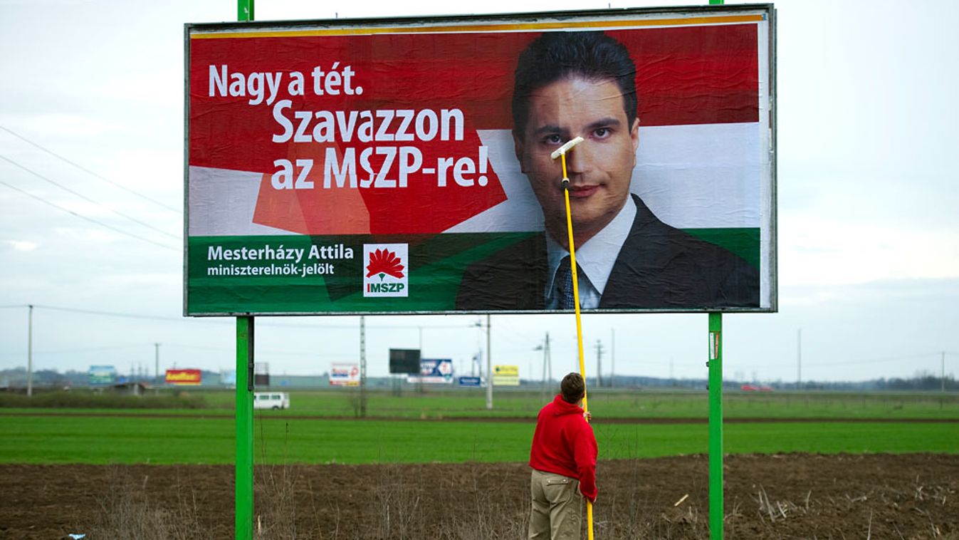 Mesterházy Attila, az MSZP miniszterelnök-jelöltjének választási plakátja a 2010-es választások előtt