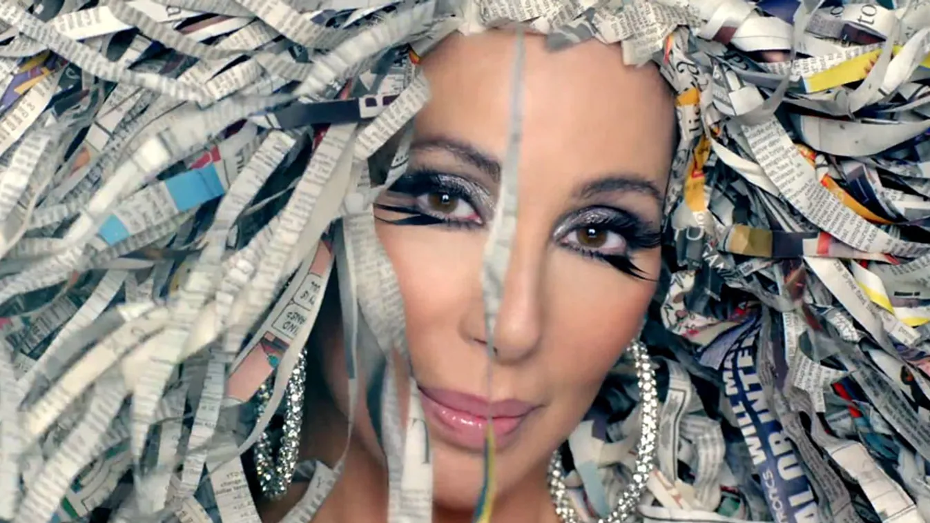 Cher - Woman's World, kép a videóból