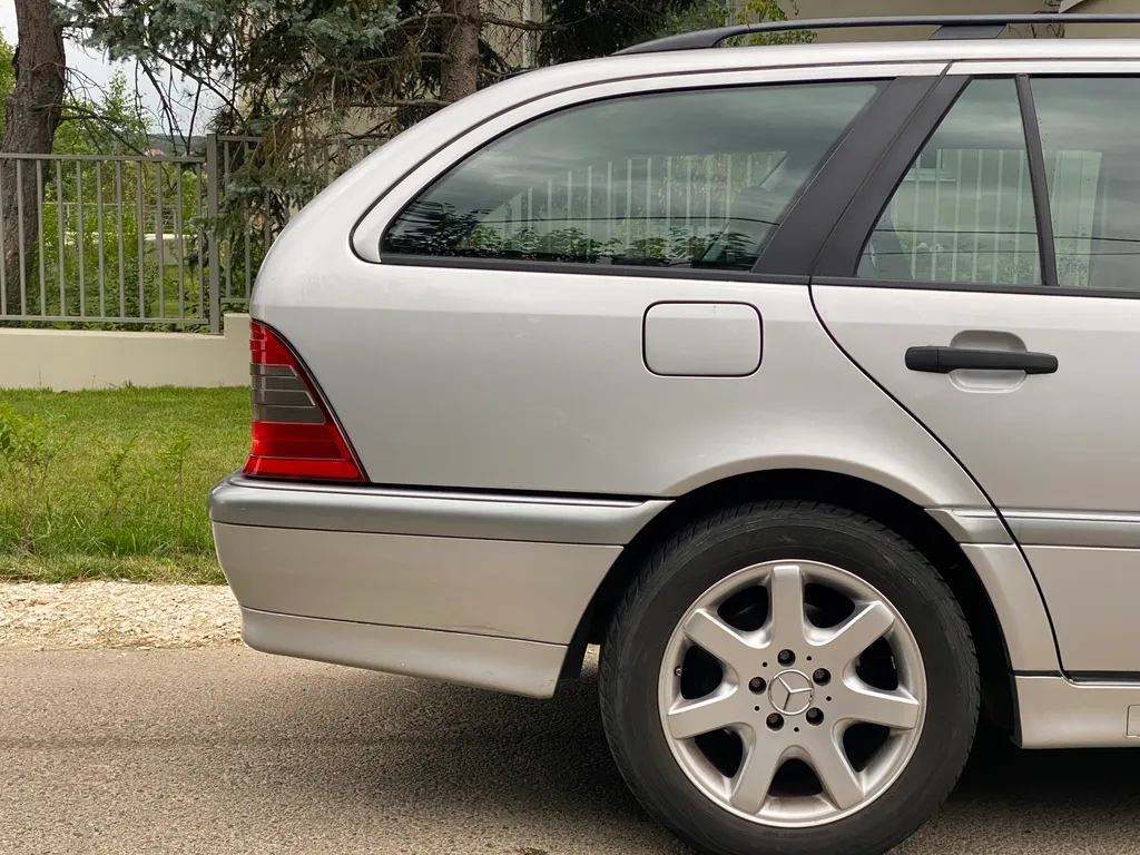 Mercedes-Benz C200 T-Modell használtautó teszt 