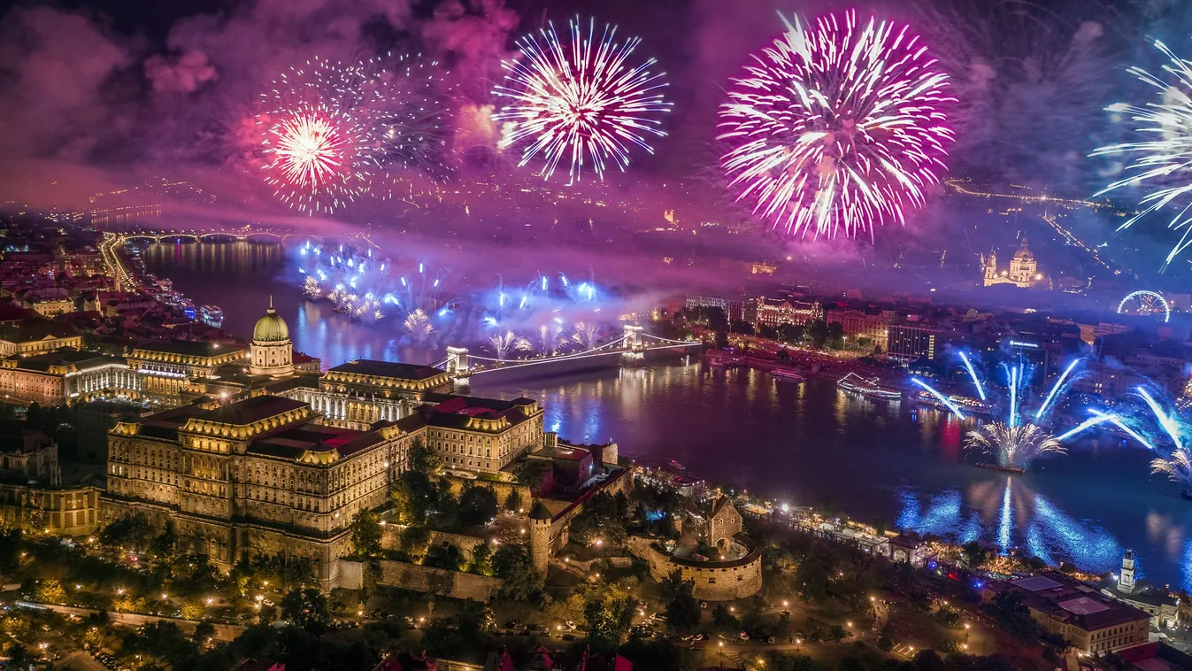 Budapest, Magyarország, tűzijáték, augusztus 20. 