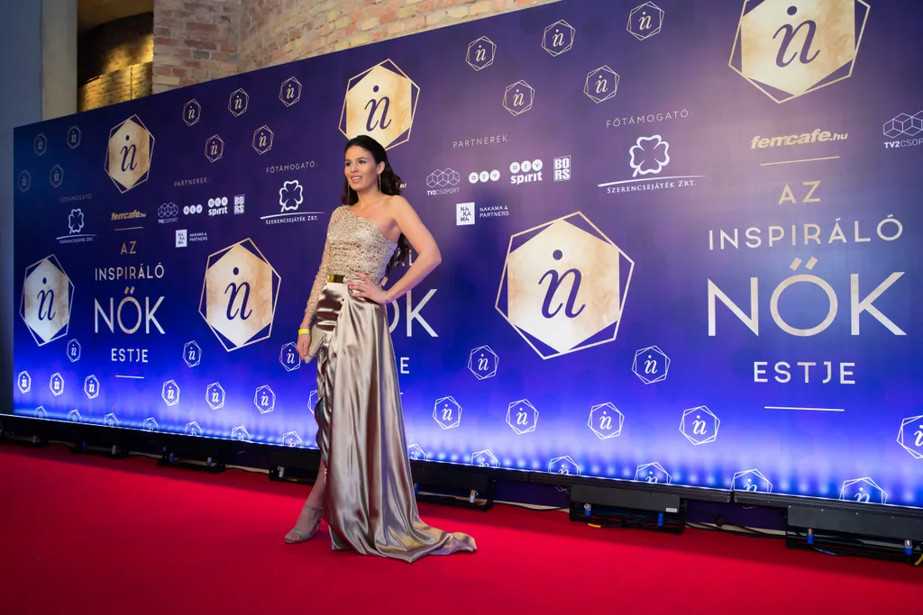 Az inspiráló nők estje Femcafé Az inspiráló nők estje - Femcafe gála, Pető Laura, a 2017-es Miss World Hungary udvarhölgye 