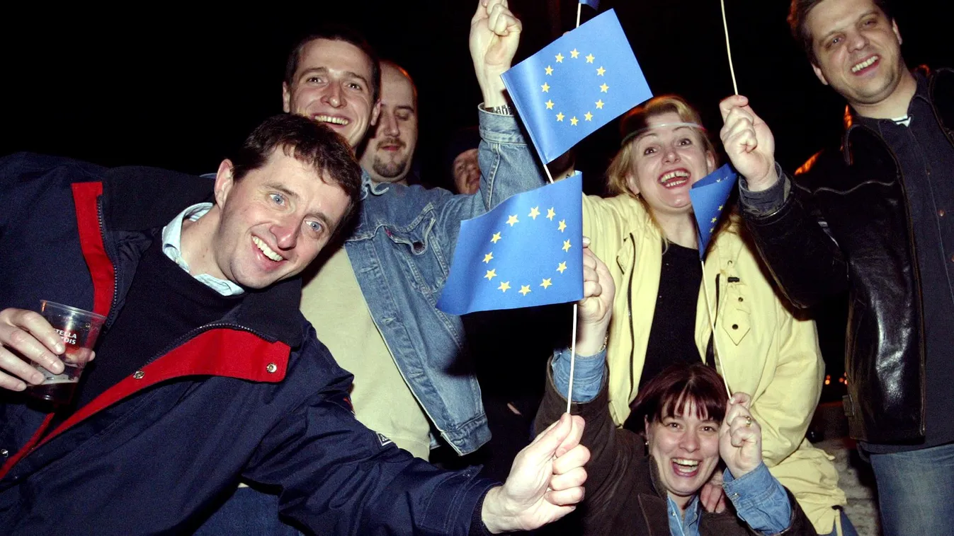 HUNGARY-EU REFERENDUM- 2003 népszavazás EU uniós csatlakozási népszavazás 