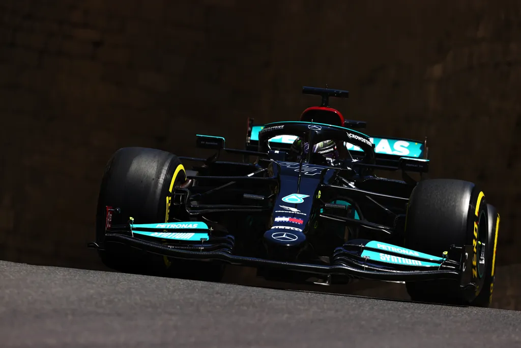 Forma-1, Lewis Hamilton, Mercedes, Azeri Nagydíj 2021, szombat 