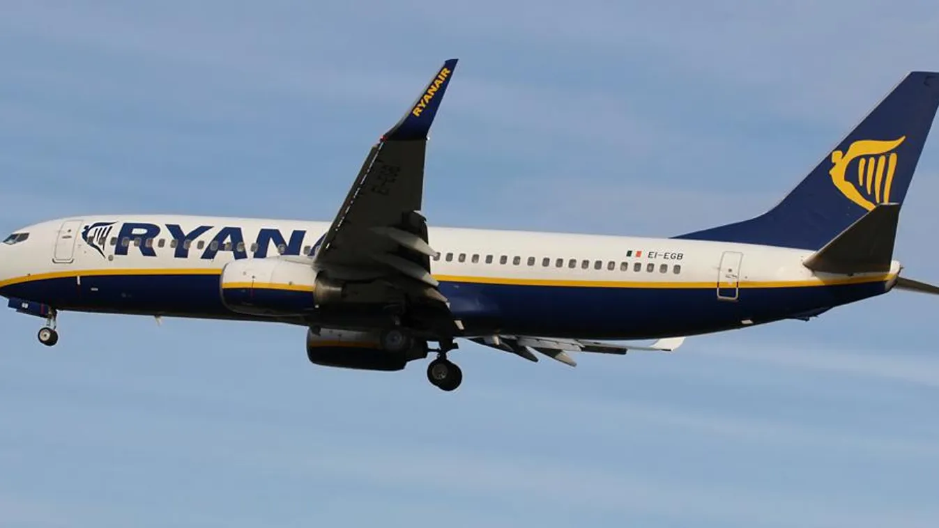 Ryanair repülőgép Boeing 737-800 B737 