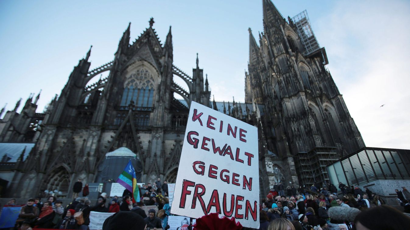Köln, tüntetés 