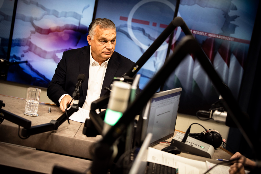 ORBÁN Viktor, rádió, interjú 