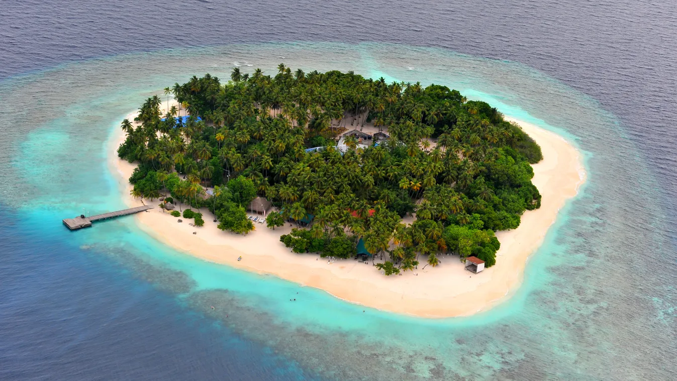 Maldives,Resort private,bright,turquoise,sea,wave,atoll,seascape,geographic,trip
10. Hire A Private Island

A világ legdrágább élményei - fotók 
