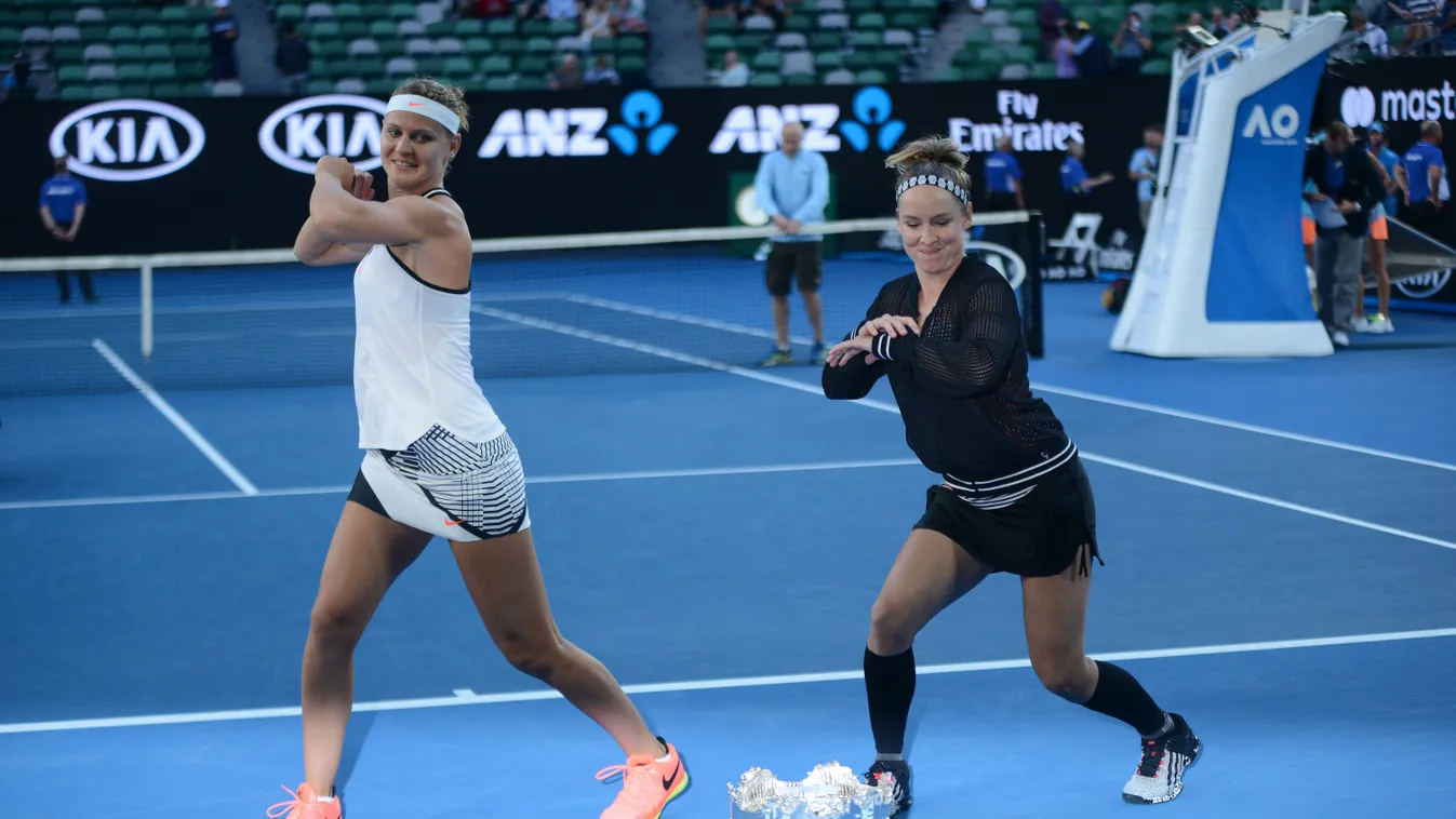Australian Open 2017 AUSTRALIA FINAL 2017 champions TENNIS celebrate VICTORY Melbourne TROPHY DANCE racket 2017 Australian Open Women's Doubles Final match 