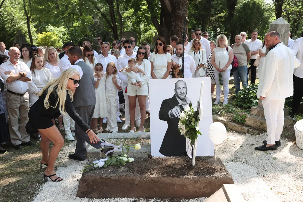 Berki Krisztián temetése, temetés, Berki Krisztián, média celeb 