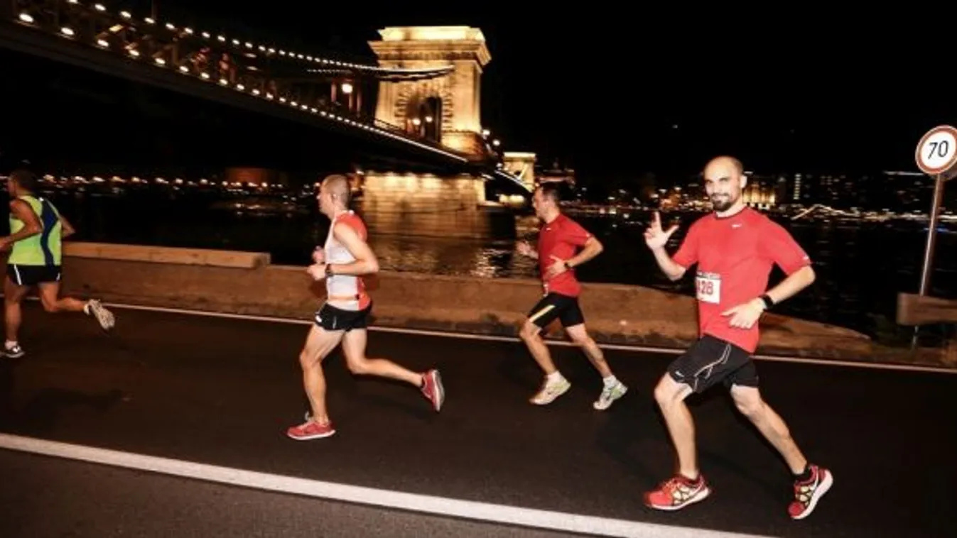 A pálya teljes hosszában elzárt a gépjárműforgalomtól. budapest night run 