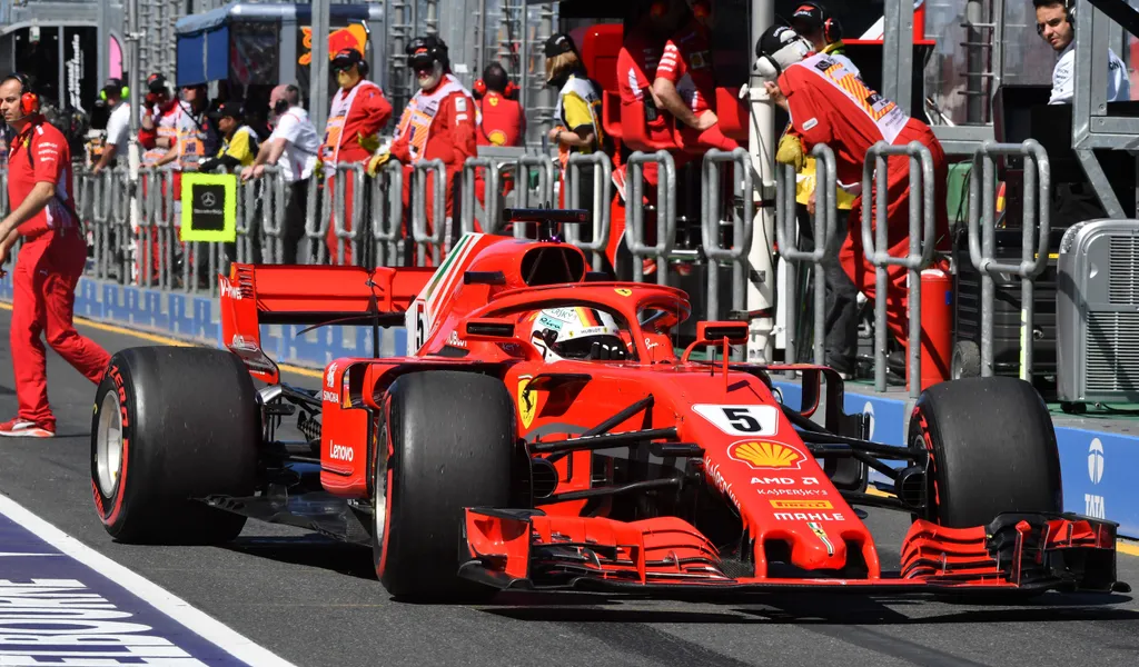 A Forma-1-es Ausztrál Nagydíj pénteki napja, Sebastian Vettel, Scuderia Ferrari 