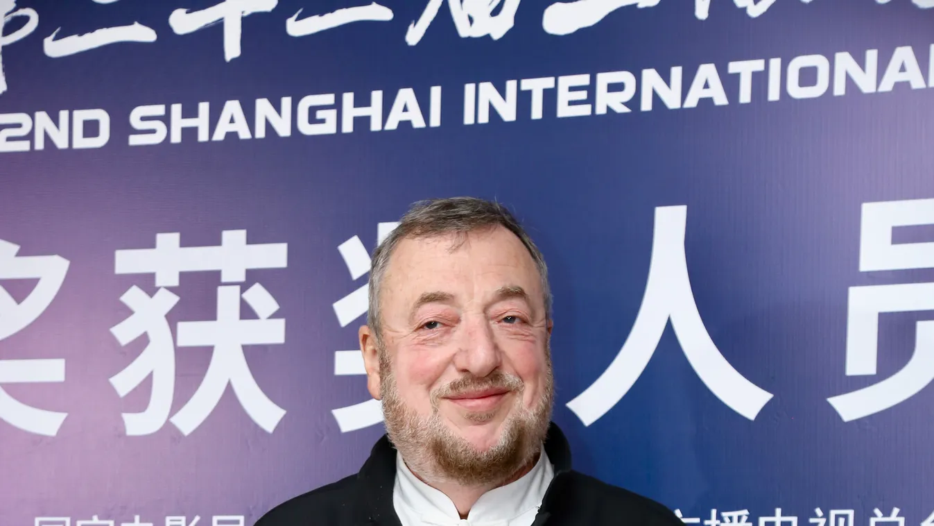 Aleksander Lungin and Pavel Lungin win 'Best Screenplay' at SIFF 2019 China Chinese Shanghai 22nd international film festival SIFF 2019 SIFFORUM Bvlgari 