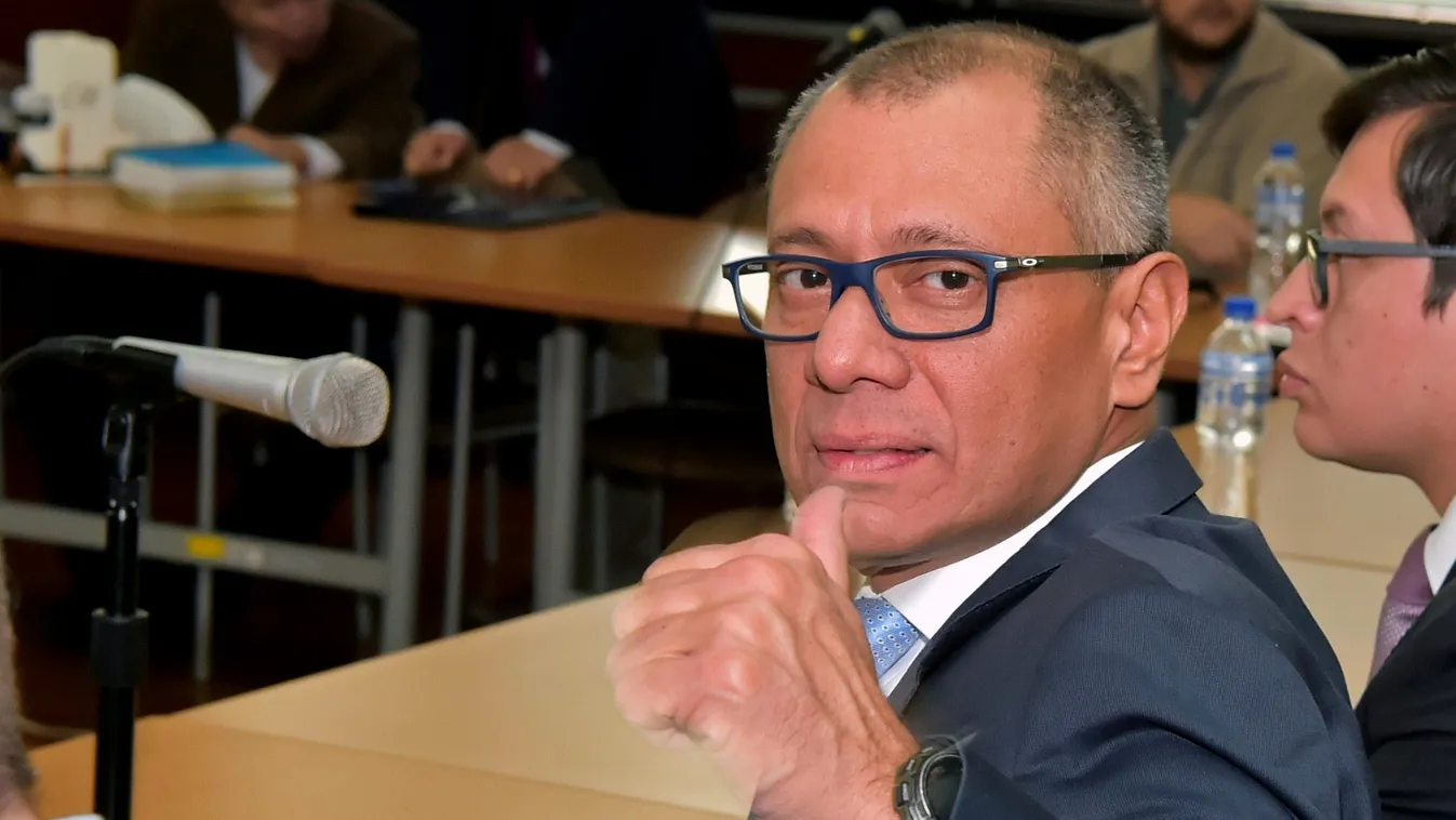 Horizontal corruption politics Ecuador's vice president Jorge Glas gives his thumb up before the start of his hearing at the court in Quito, on December 8, 2017.

Ecuadorean Attorney-General Carlos Vaca asked for the maximum penalty of six years for Glas,