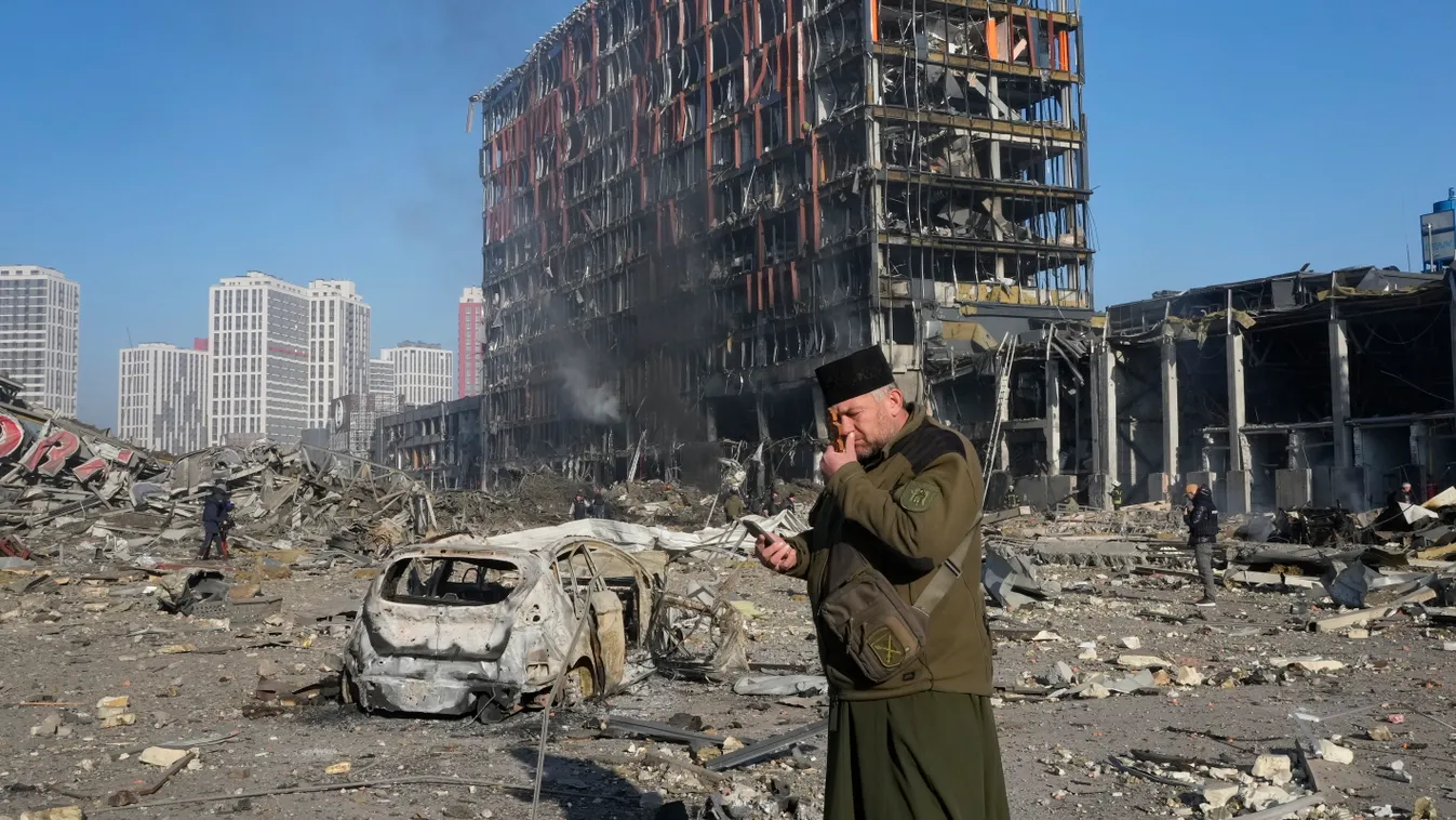 Ukrán válság 2022, orosz, ukrán, háború, Ukrajna, Kijev, megsemmisült bevásárolóközpont 