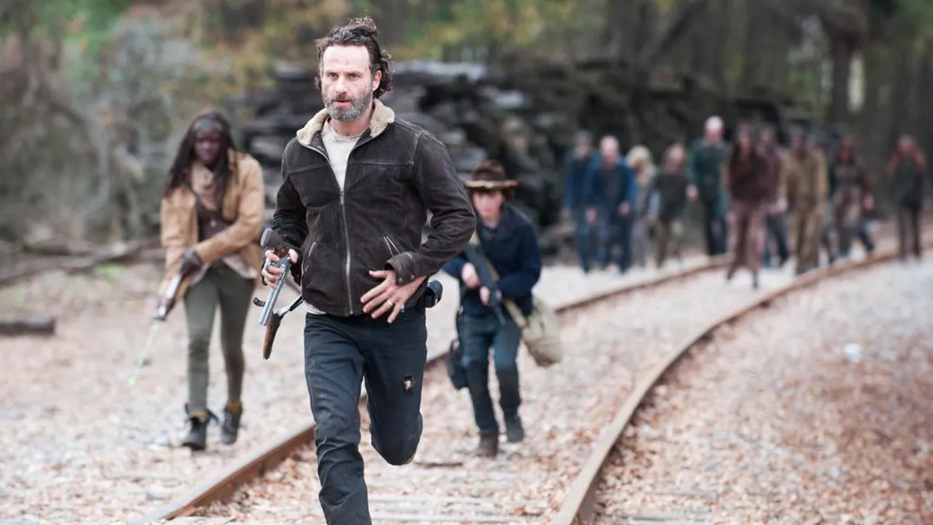 Danai Gurira Andrew Lincoln Chandler Riggs Walker GROUP - The Walking Dead _ Season 4, Episode 16 - Photo Credit: Gene Page/AMC 