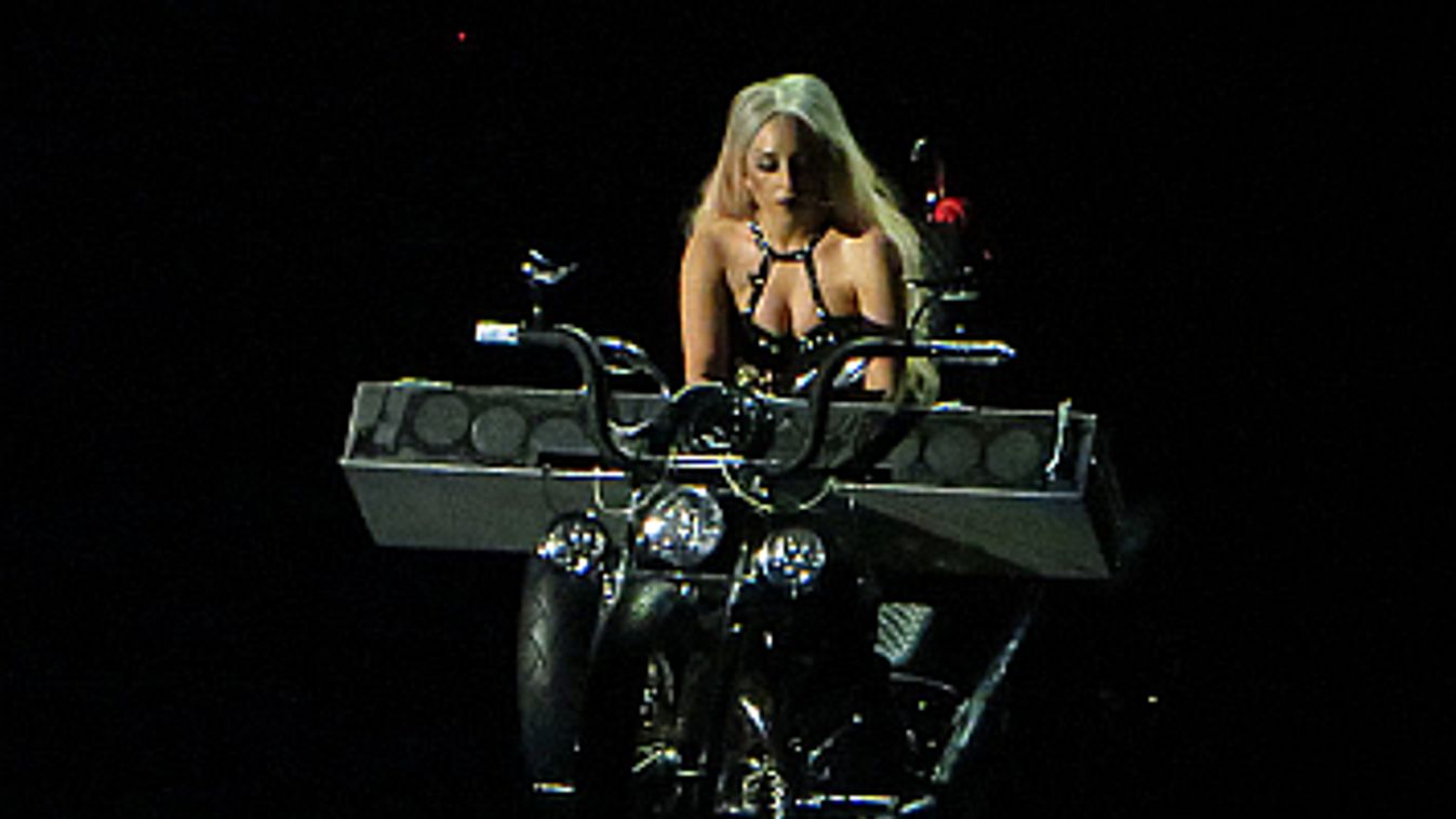 Lady Gaga: Born This Way Ball koncert