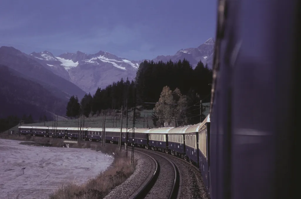 Orient Express, vonat, vasút, luxus, utazás, vagon 