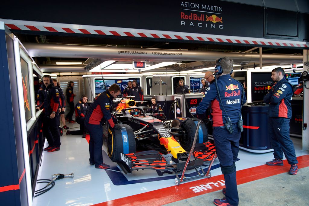 Forma-1, Alexander Albon, Red Bull Racing, Barcelona teszt 2. nap 