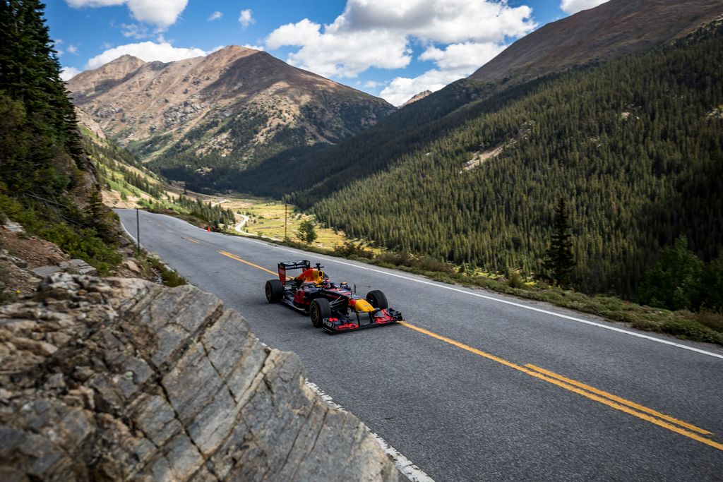 Forma-1, Red Bull Racing USA Road Trip, Independence Pass, Colorado 