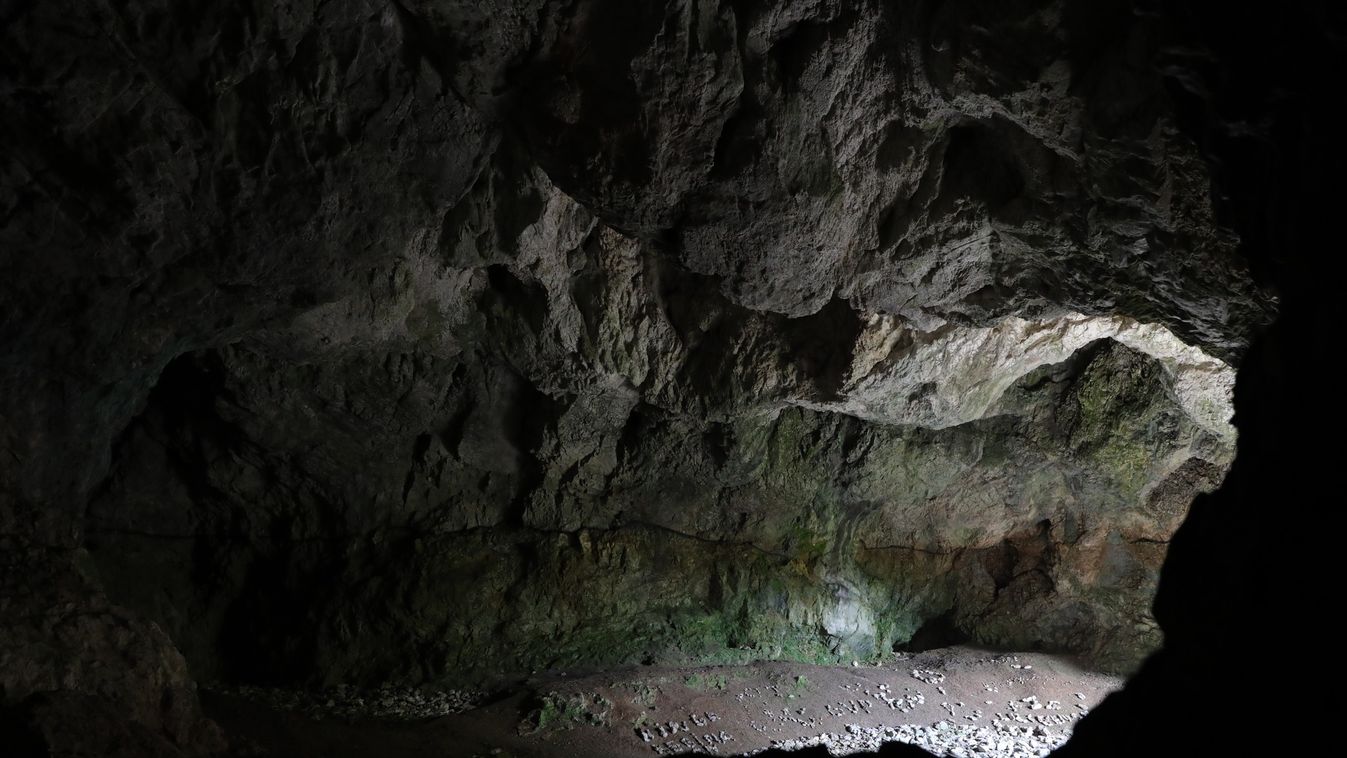 Szeleta-barlang 