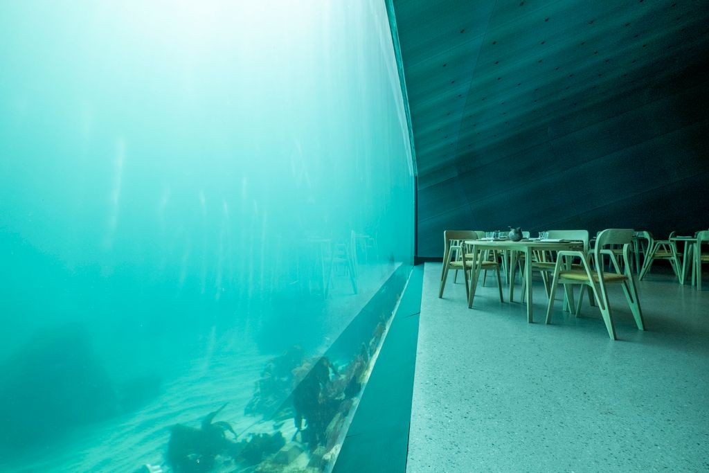 víz alatti étterem, norvégia 