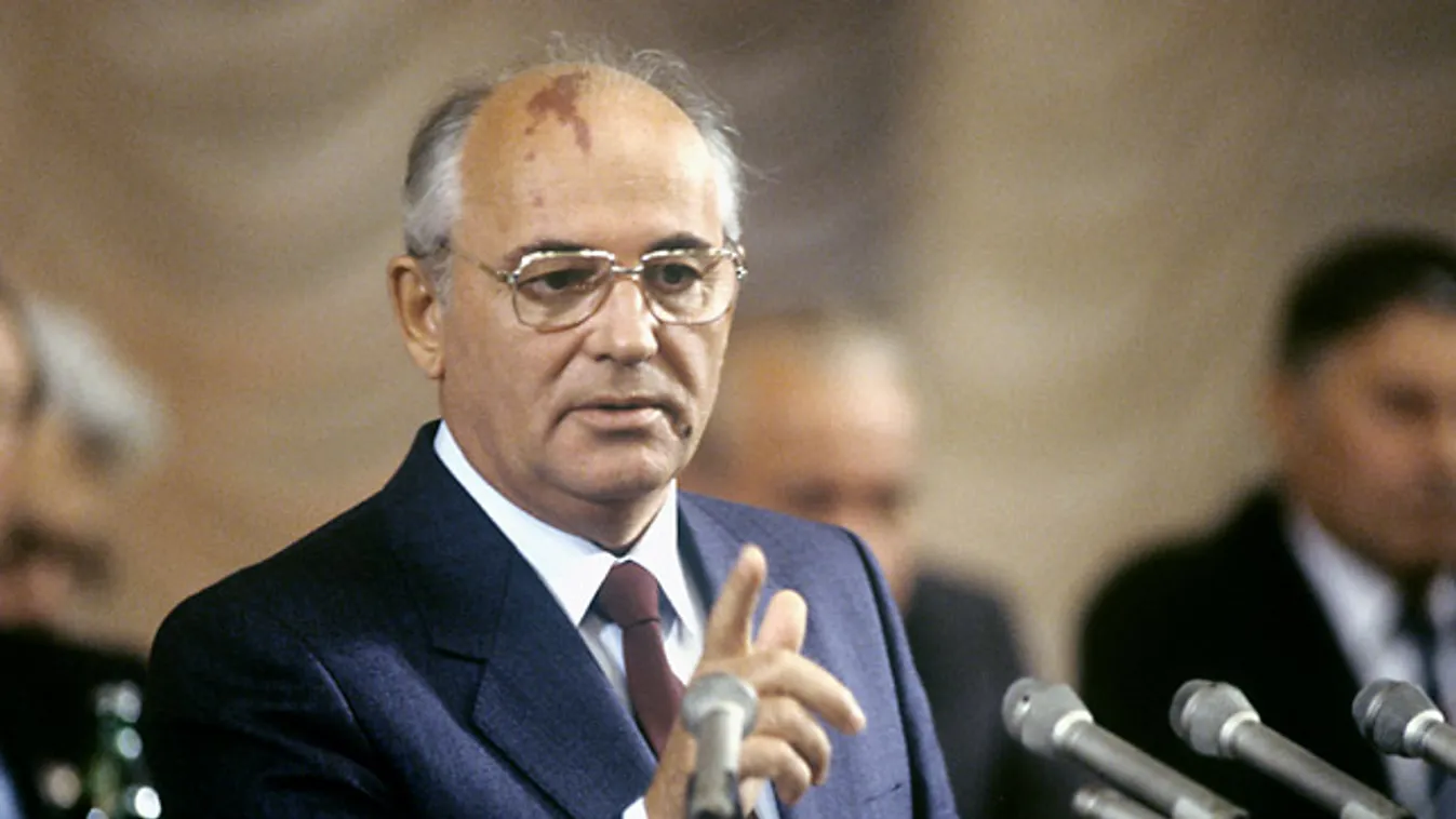 kreml, trónutódlási harc, Mihail Szergejevics Gorbacsov, 1988 