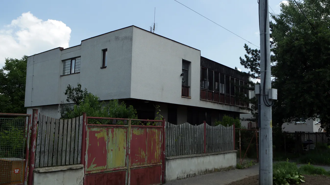 A zenélő ház a Kossuth utca 25 alatt Párkányban (Stúrovo / Szlovákia) 