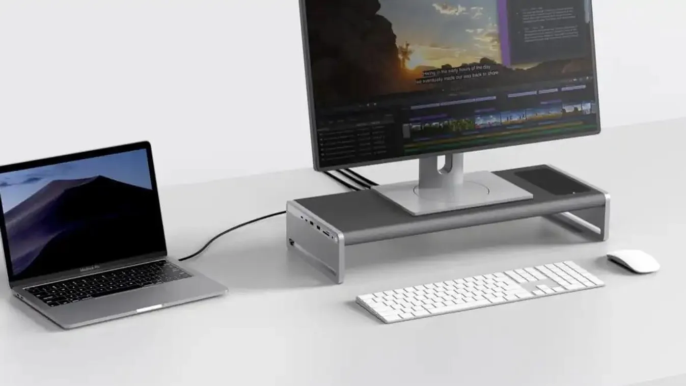 Anker 675 USB-C Docking Station 