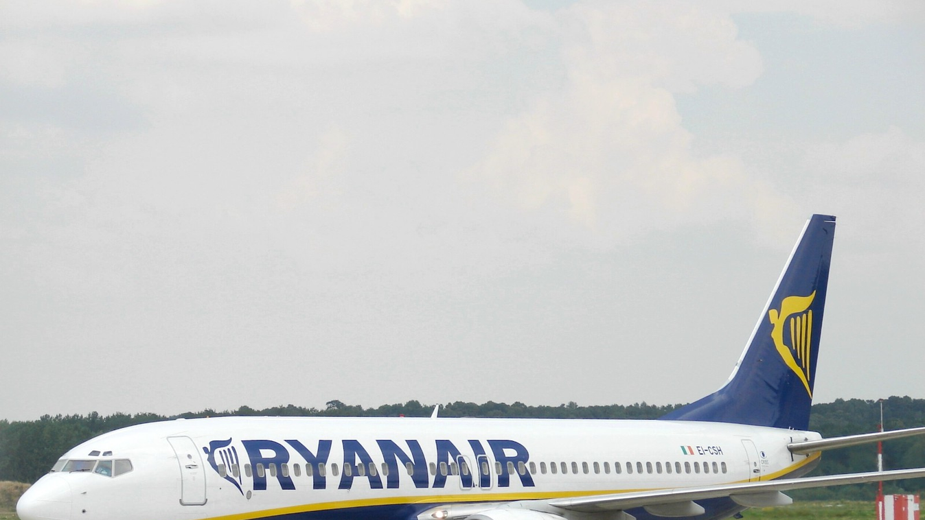 Ryanair B737 