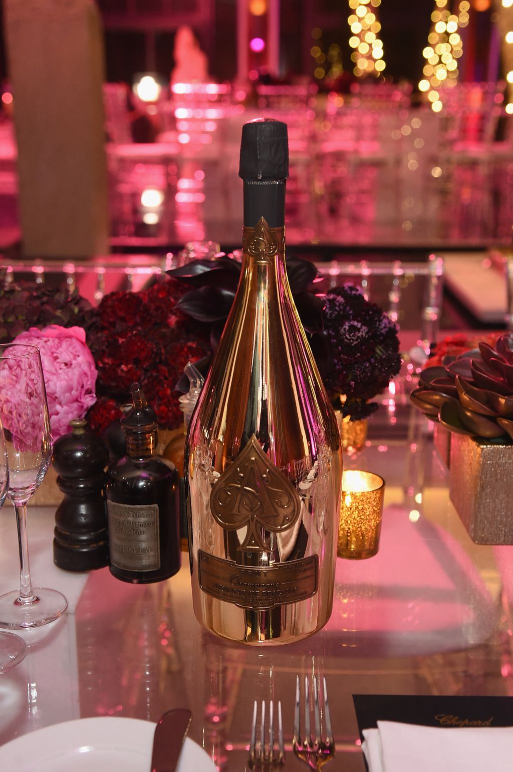 Top 10 legdrágább pezsgő a világon 2021-ben, 3. 2011 Armand de Brignac 15-Liter – $90,000 