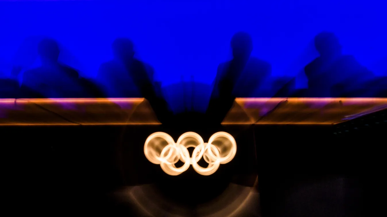 sports TOPSHOTS Horizontal IOC ILLUSTRATION OLYMPIC RINGS SILHOUETTE 