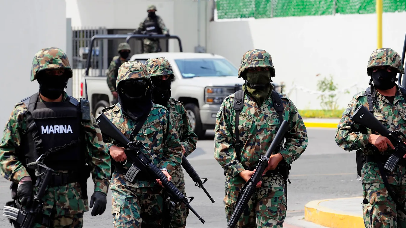 Elfogták el Chapo Guzmant a régóta keresett mexikói drogbárót, a helyet biztosító katonák 