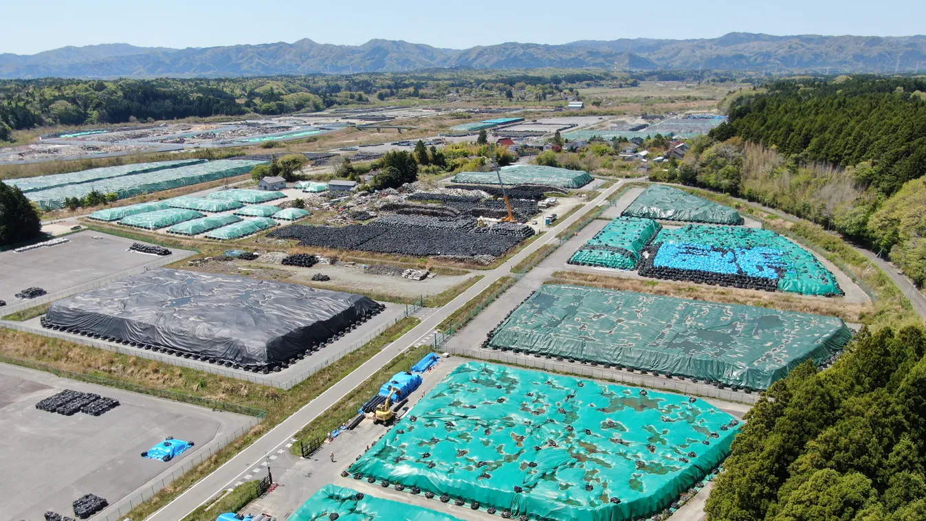 Contaminated soil in Fukushima, Japan Power station nuclear Tokyo Electric Power Company Holdings Incorporated DIS disaster Horizontal POLLUTION EARTHQUAKE TIDAL WAVE 