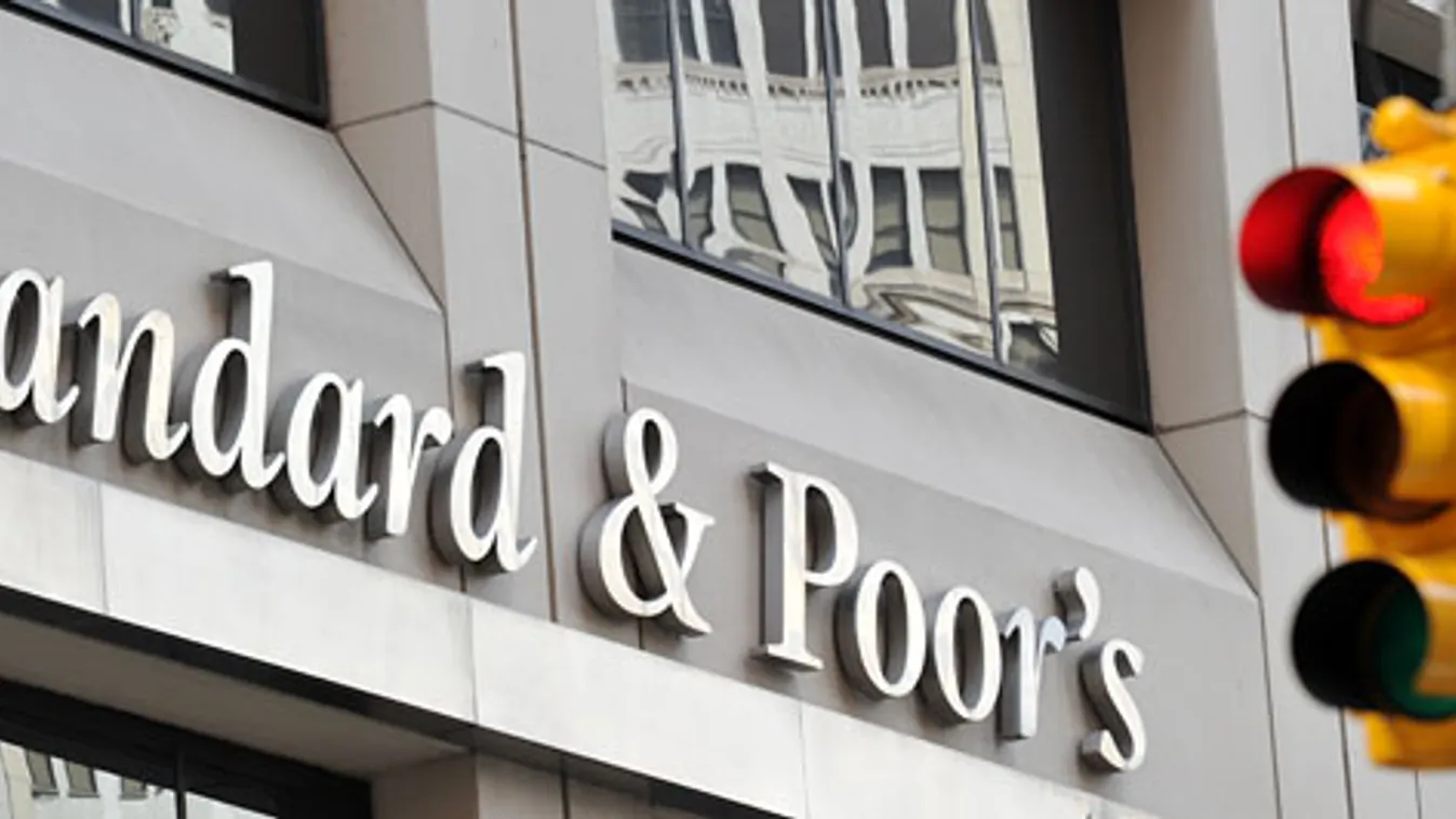 tőzsdeválság, gazdasági válság, tőzsdekrízis, Standard and Poor's leminősíti Amerikát