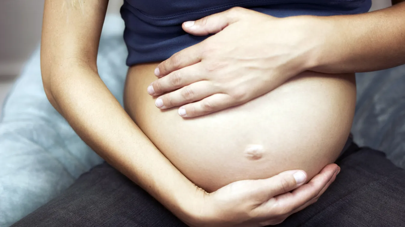 A stresszes kismama szilánkokkal hinti gyermeke útját? terhes 