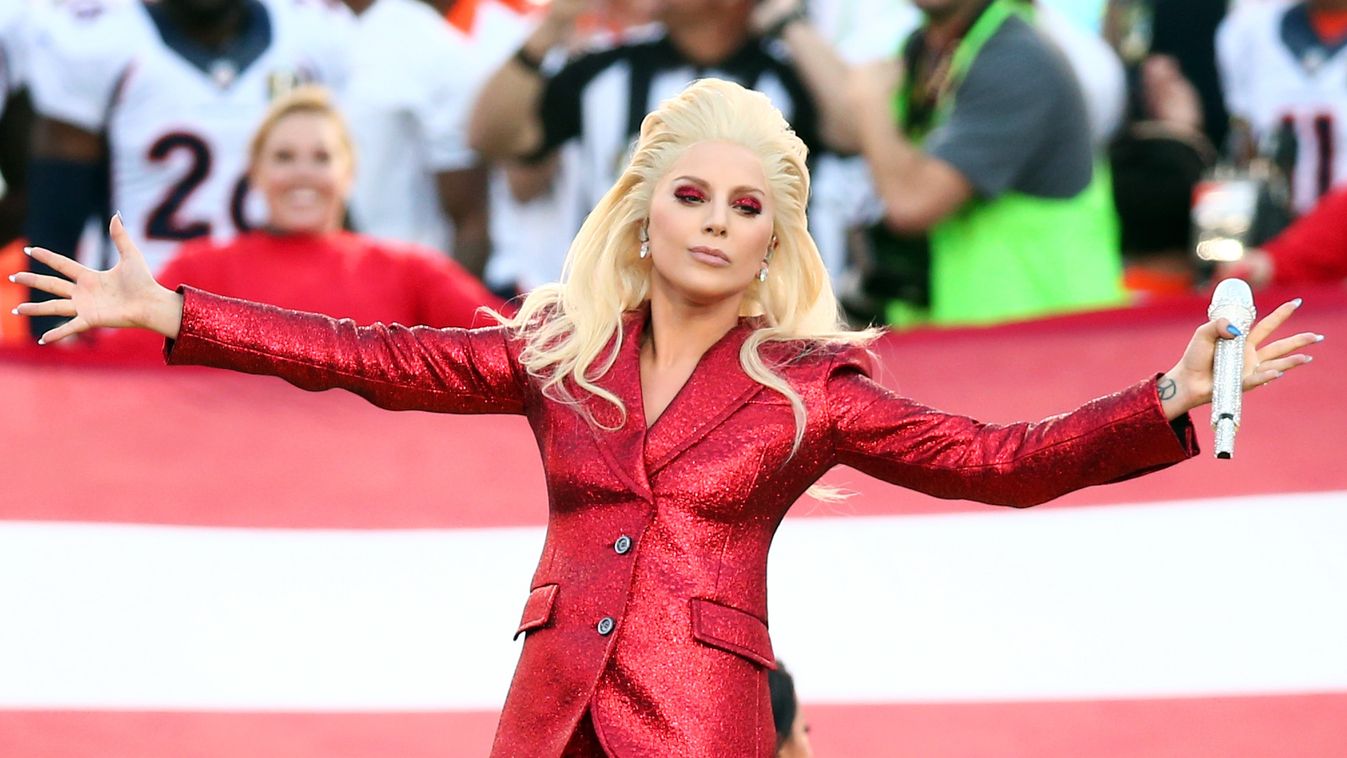 Lady gaga Super Bowl amerikaifutball-mérkőzés NFL döntő himnusz 