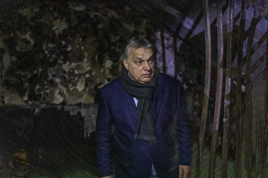 Ráday utcai kollégium, Orbán Viktor, tűzeset, Károli Gáspár Református Egyetem 